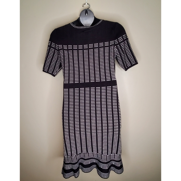 Glamour Sweater Dress Size Large - Picture 3 of 4